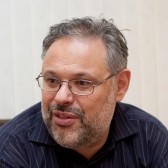 Михаил Хазин