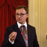 Дмитрий Ольшанский