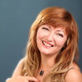 Елена Цатурова