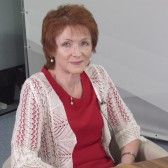 Надежда Перова