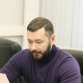 Олег Николаев
