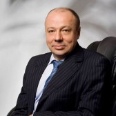 Андрей Лобанов