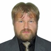 Денис Зверев