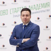 Артур Устимов