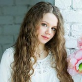 Полина Казакова