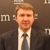 Валентин Макаров