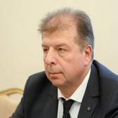 Евгений Мельников