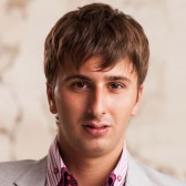 Эллин Толстов