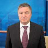 Виктор Азаров