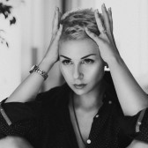 Анна Швалова