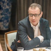 Анатолий Курманов