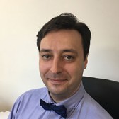 Владислав Олейников