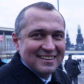 Владимир Емельянов