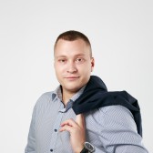 Александр Дужников