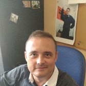 Роман Попов
