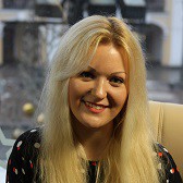 Елена Назарова
