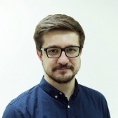 Эдуард Макаров