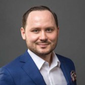 Денис Сверчков