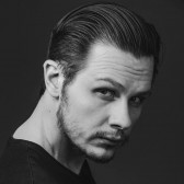 Сергей Шароватов
