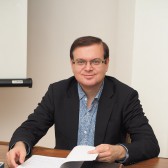 Евгений Пчелов