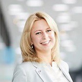 Юлия Володарская