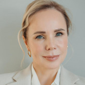 Алена Савинова