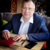 Владислав Фролов