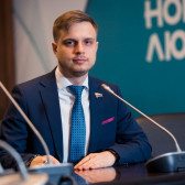 Антон Ткачёв