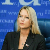 Яна Лантратова