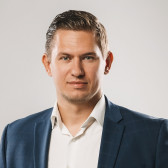 Дмитрий Кучеров