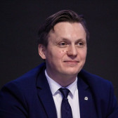 Максим Черешнев