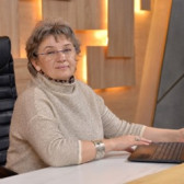 Елена Юлова