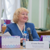 Елена Бадак